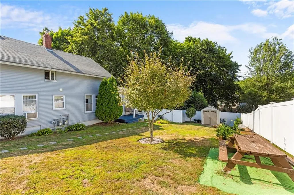 81 85 Summit Avenue West Warwick RI 02893