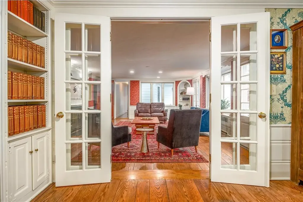 2 Cherry Lane Bristol RI 02809