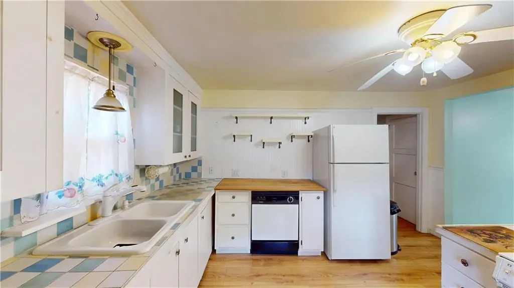1 Cedar Tree Lane Coventry RI 02816