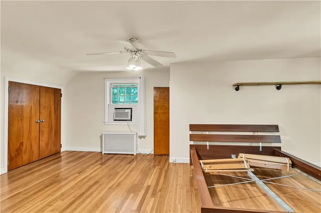 859 Smith Street Providence RI 02908