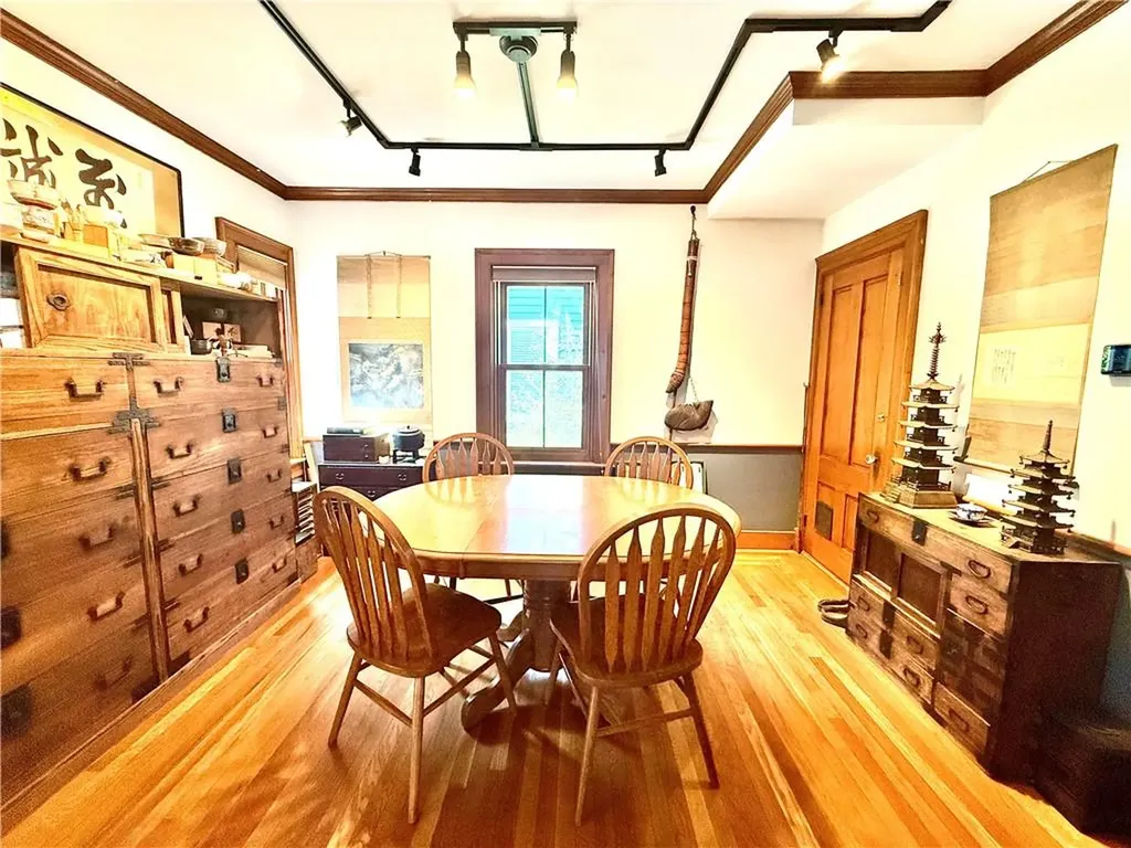 26 Hall Avenue Newport RI 02840