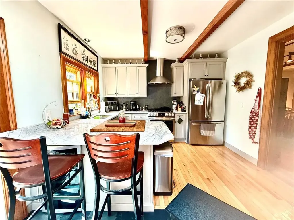 26 Hall Avenue Newport RI 02840