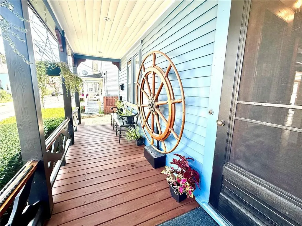 26 Hall Avenue Newport RI 02840