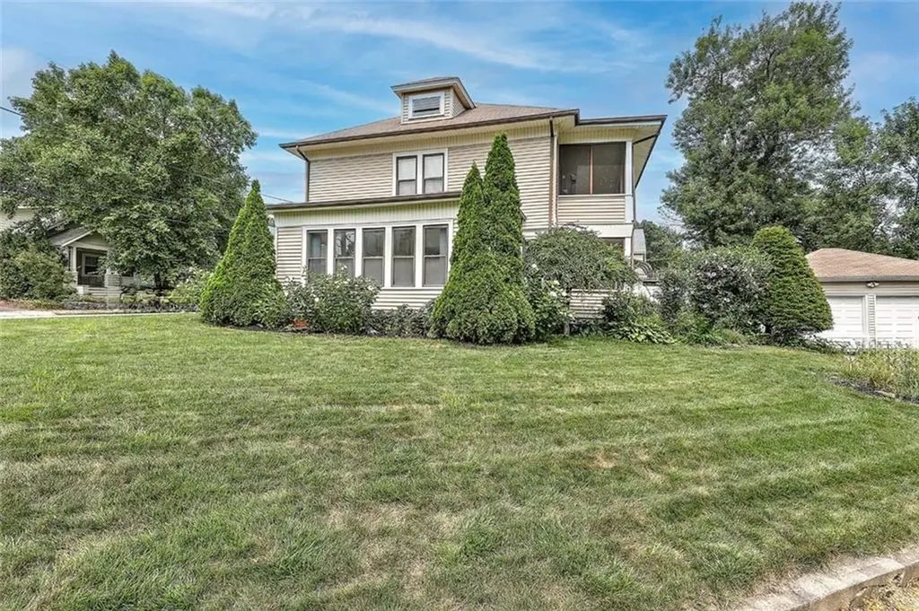 138 Sheffield Avenue Pawtucket RI 02860