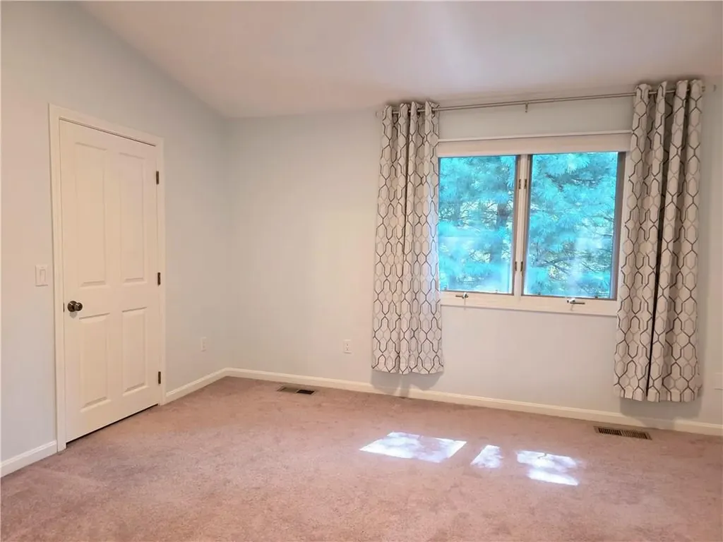 203 Dean Ridge Court Cranston RI 02920