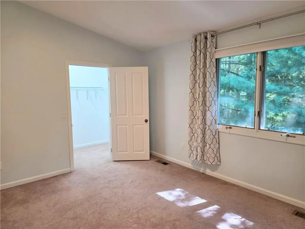 203 Dean Ridge Court Cranston RI 02920