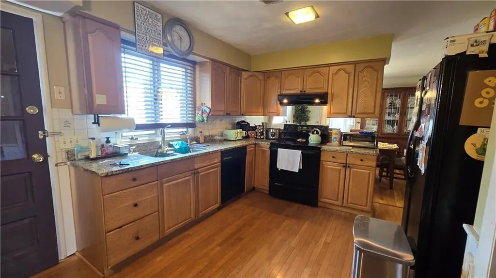 7 Eliza Street Providence RI 02909