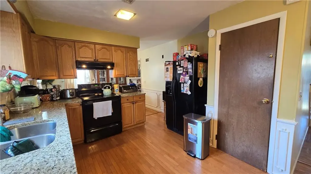 7 Eliza Street Providence RI 02909