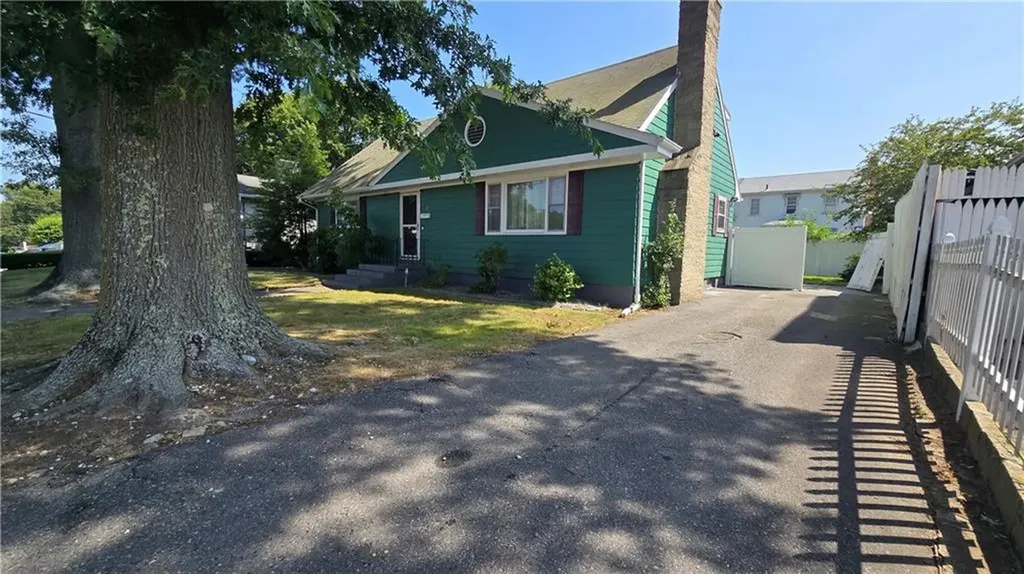 7 Eliza Street Providence RI 02909