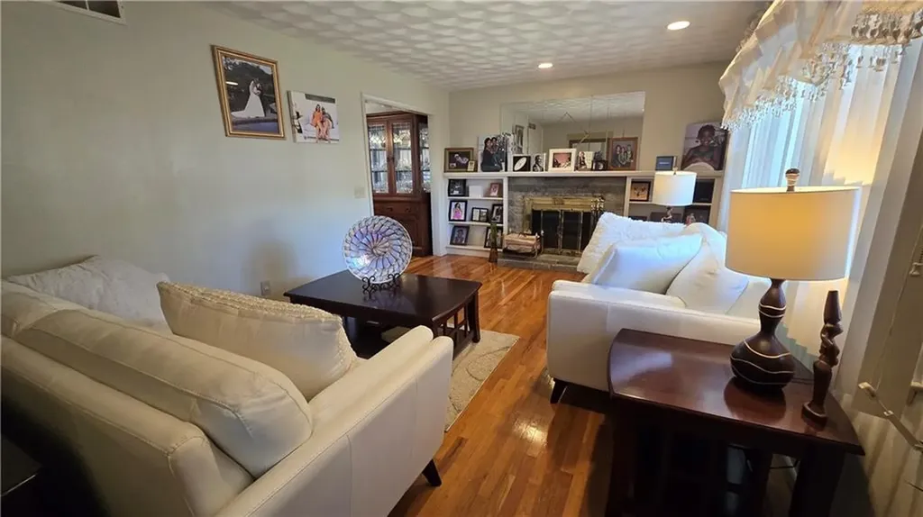 7 Eliza Street Providence RI 02909