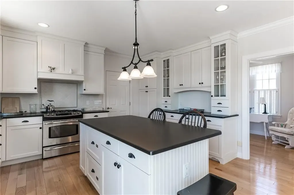 56 Marine Drive Narragansett RI 02882