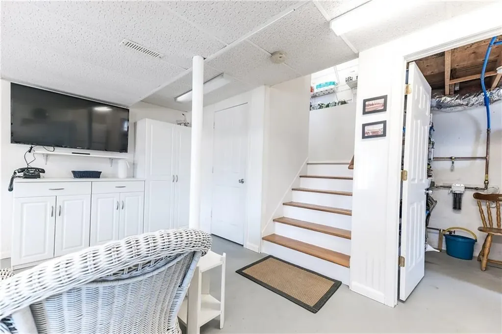 56 Marine Drive Narragansett RI 02882