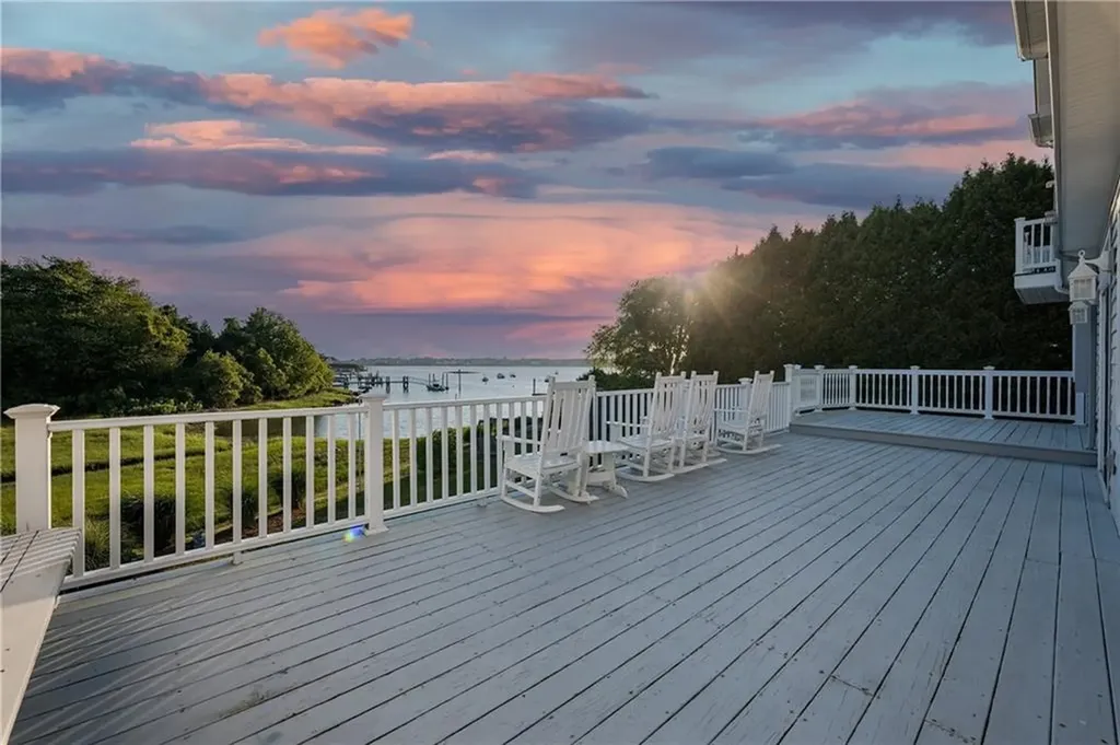 56 Marine Drive Narragansett RI 02882