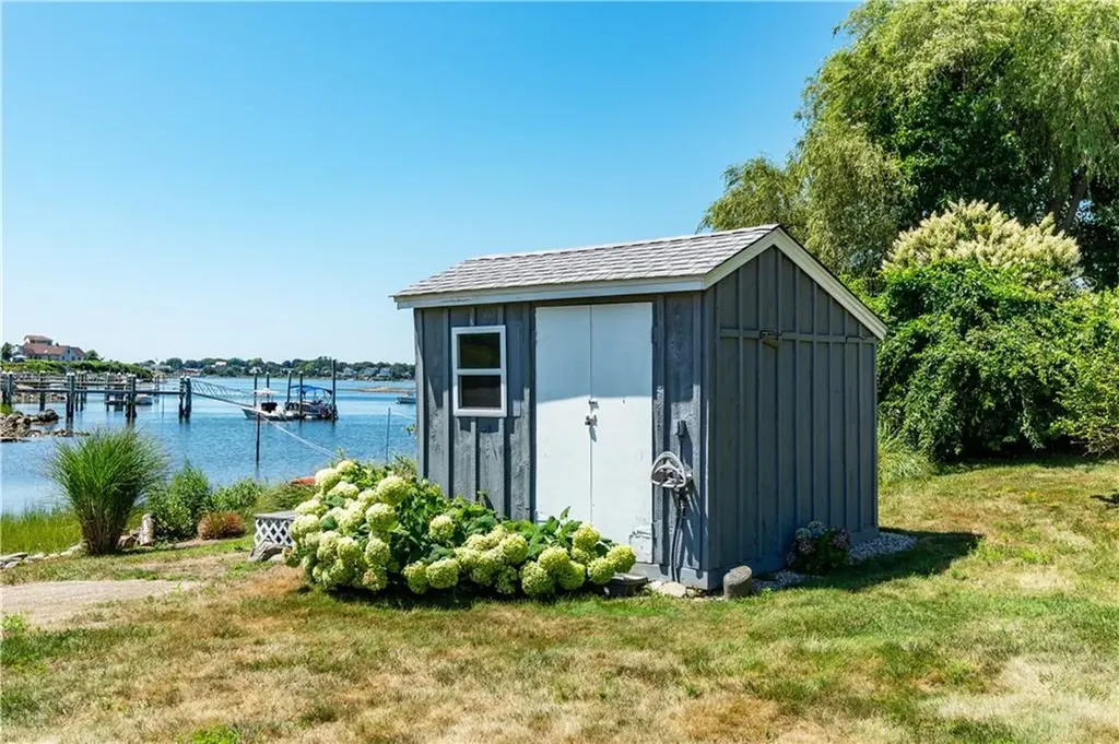 56 Marine Drive Narragansett RI 02882