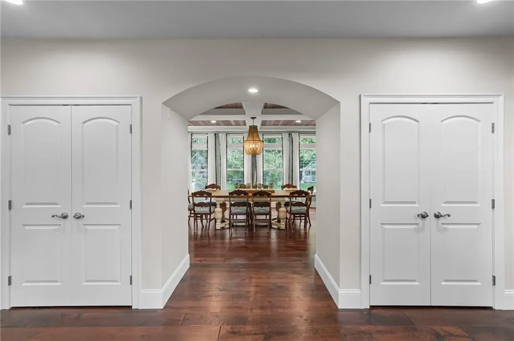 1004 Great Road Lincoln RI 02865