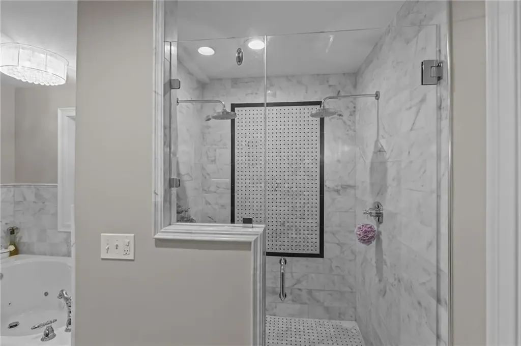 1004 Great Road Lincoln RI 02865