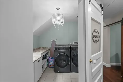 1004 Great Road Lincoln RI 02865