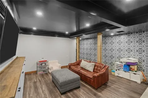 1004 Great Road Lincoln RI 02865