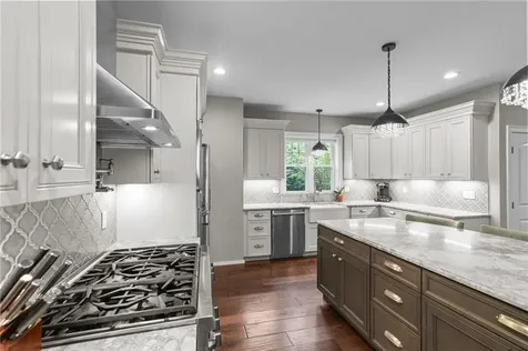 1004 Great Road Lincoln RI 02865