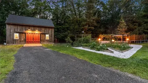 1004 Great Road Lincoln RI 02865