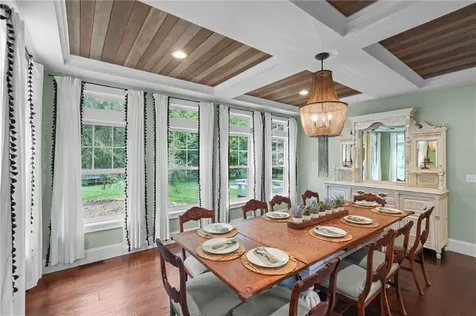 1004 Great Road Lincoln RI 02865