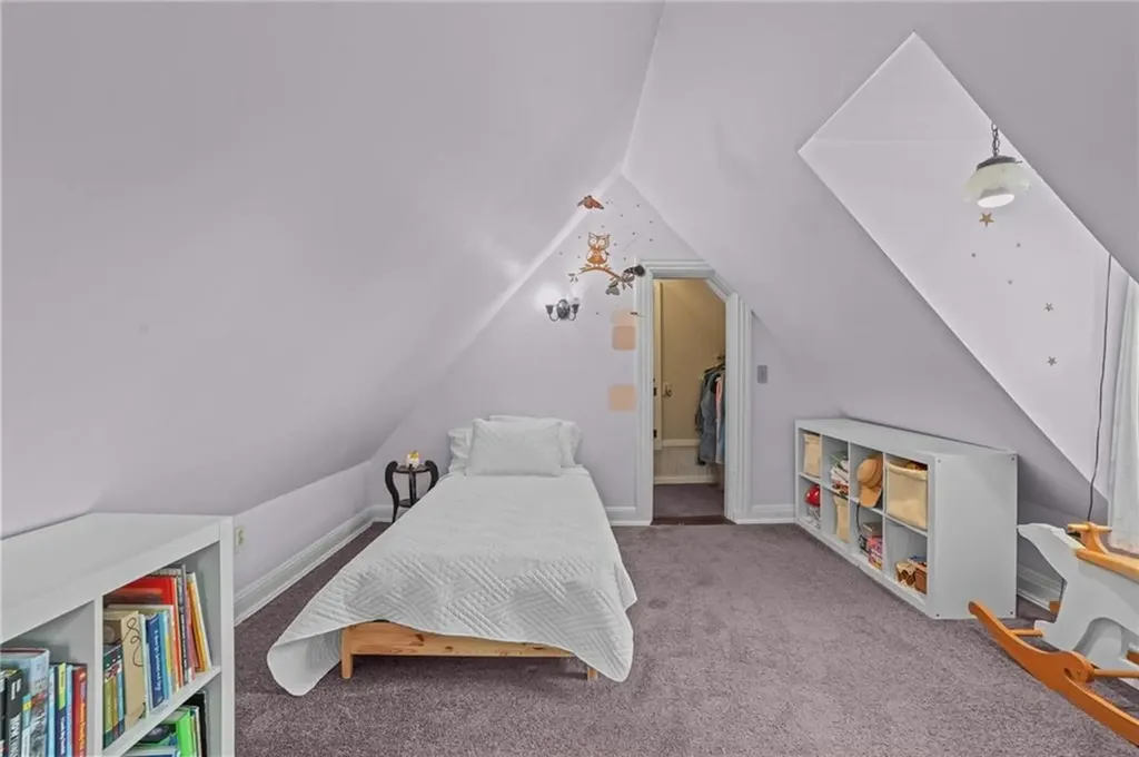 671 County Road Barrington RI 02806