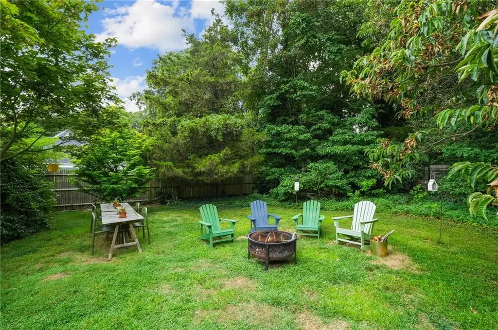 671 County Road Barrington RI 02806