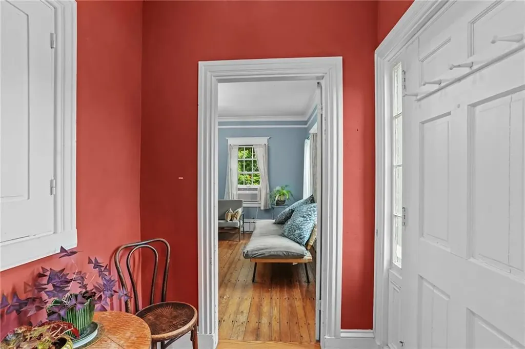 671 County Road Barrington RI 02806