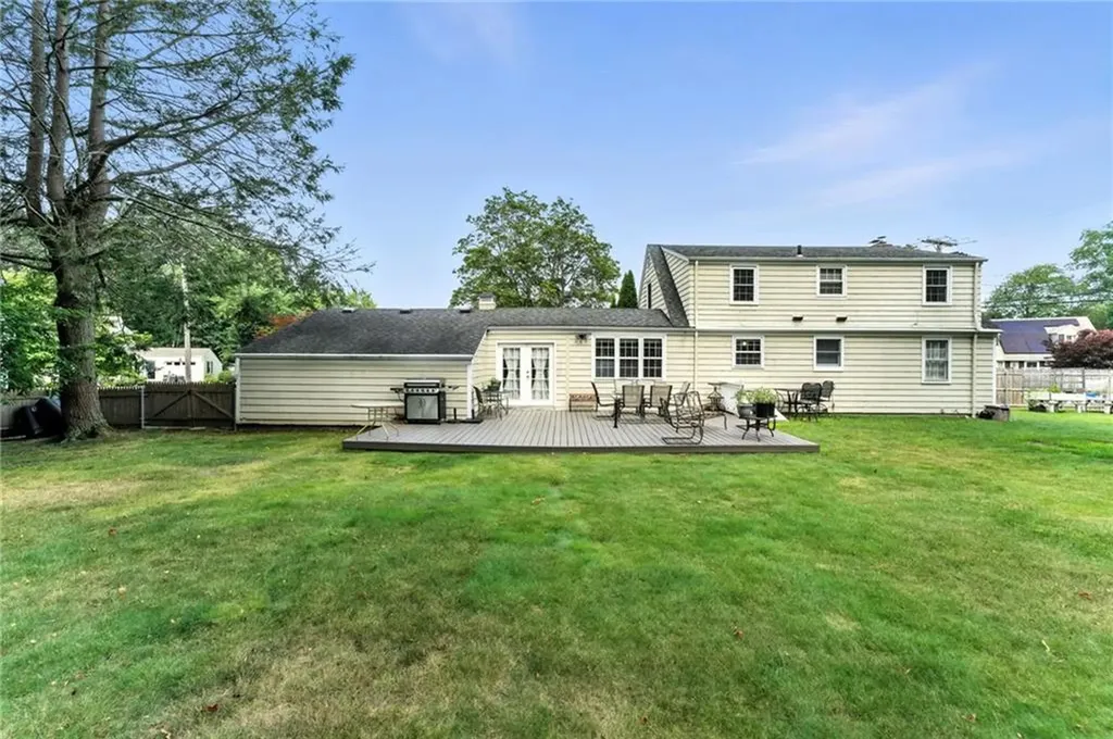 10 Mark Drive Cranston RI 02920