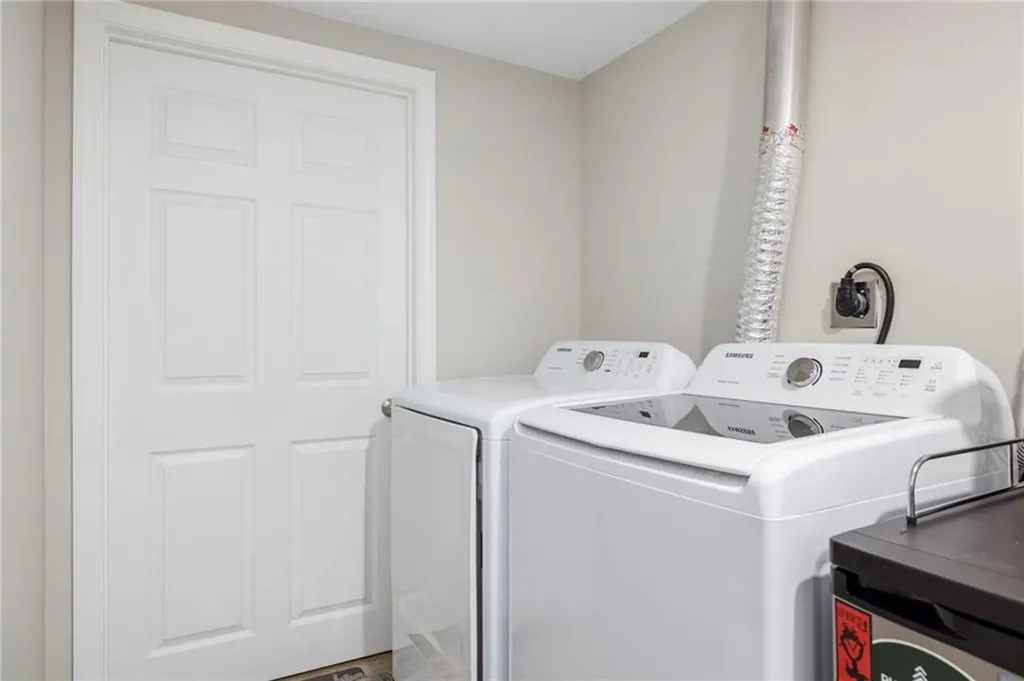 145 Ashley Street Cranston RI 02920