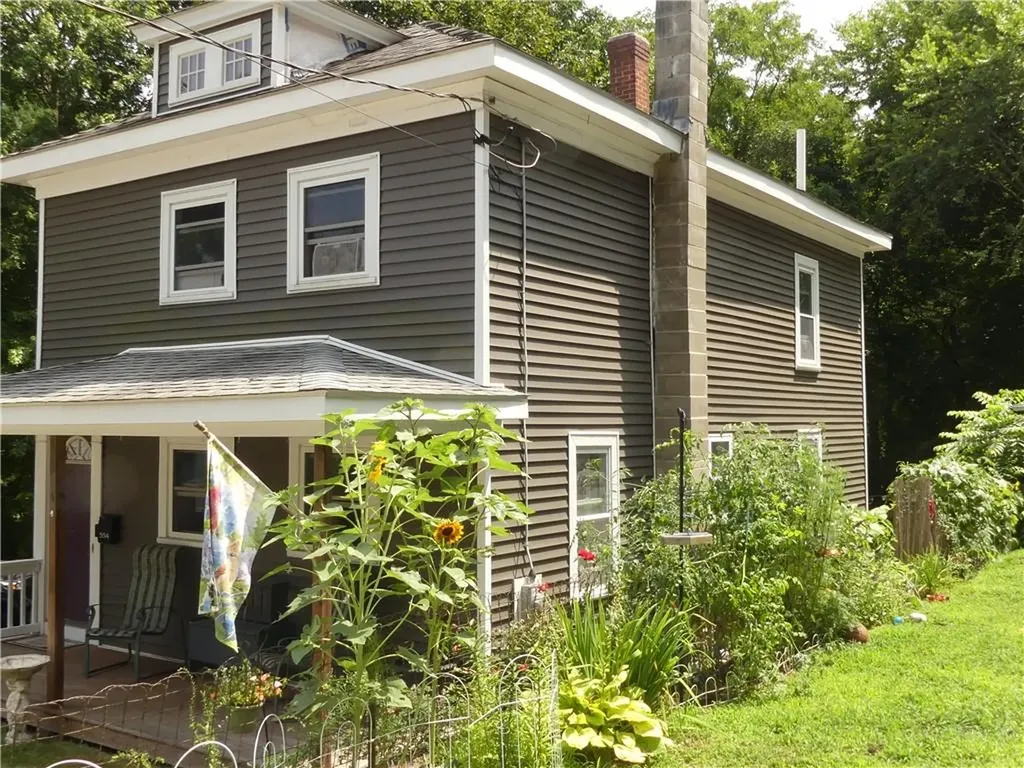 554 Coe Street Woonsocket RI 02895