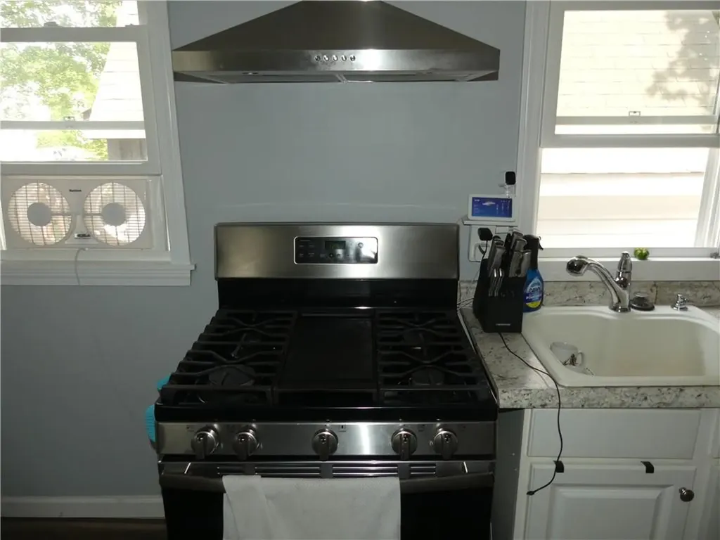 554 Coe Street Woonsocket RI 02895