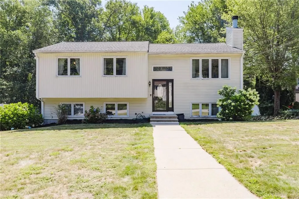37 Oak Hill Drive Johnston RI 02919