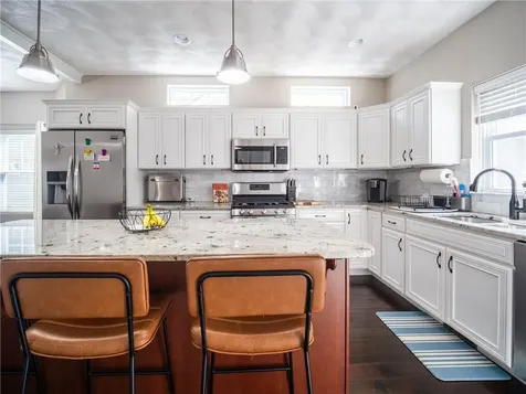 87 Morningside Drive North Kingstown RI 02852