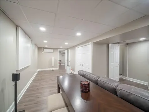 87 Morningside Drive North Kingstown RI 02852