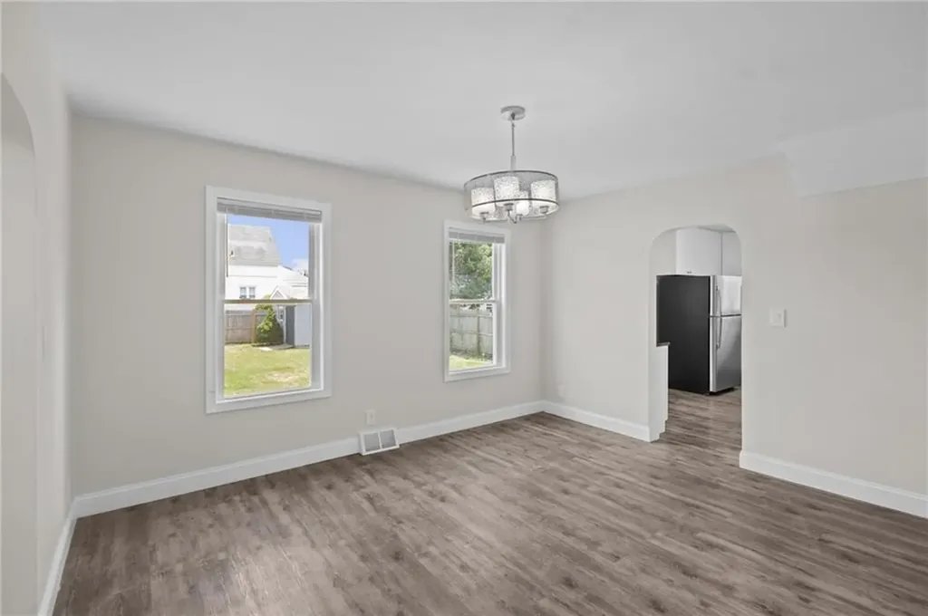 358 Pawtuxet Avenue Warwick RI 02888