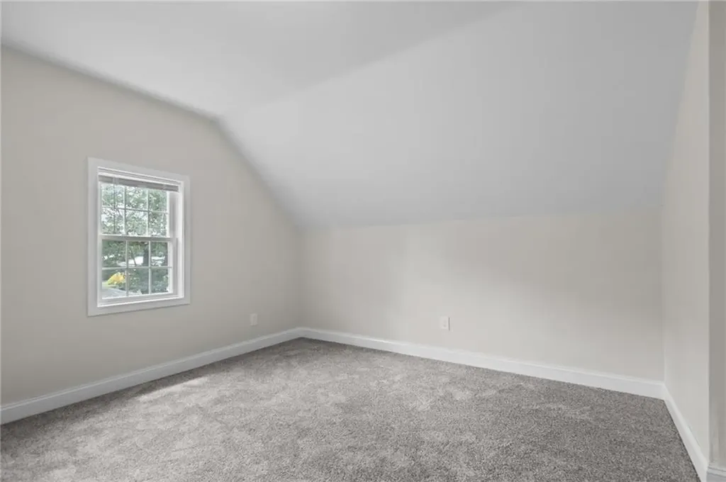 358 Pawtuxet Avenue Warwick RI 02888