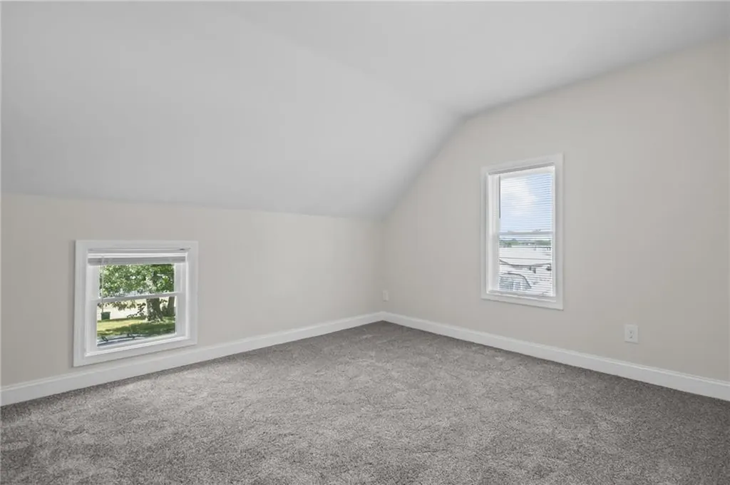 358 Pawtuxet Avenue Warwick RI 02888