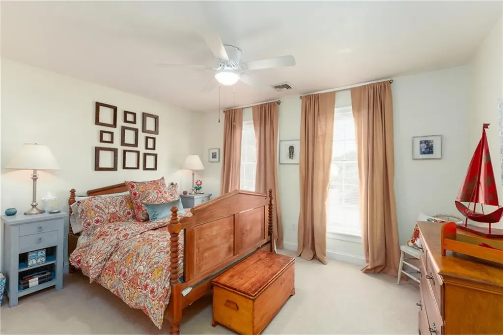 167 Meadow Lane Middletown RI 02842