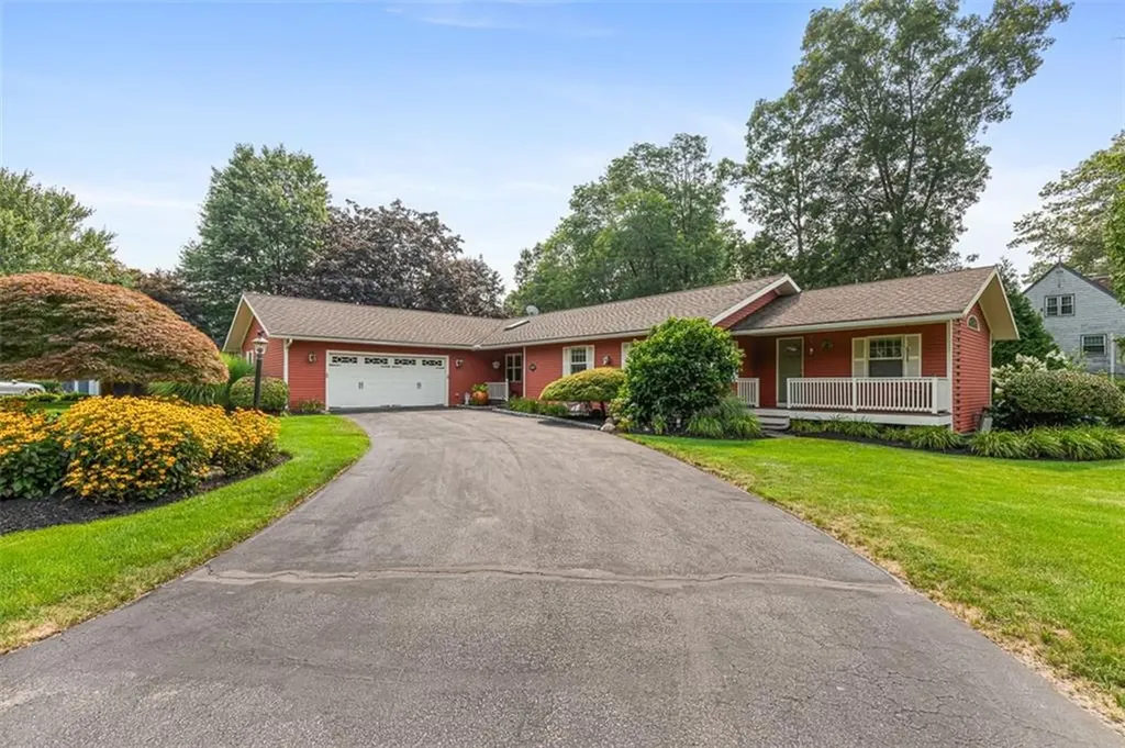 1 Robin Way North Smithfield RI 02896