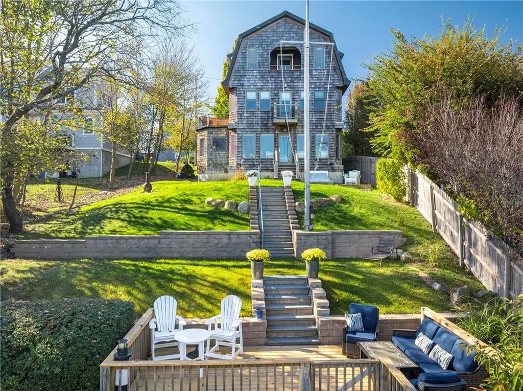 77 William Street Portsmouth RI 02871