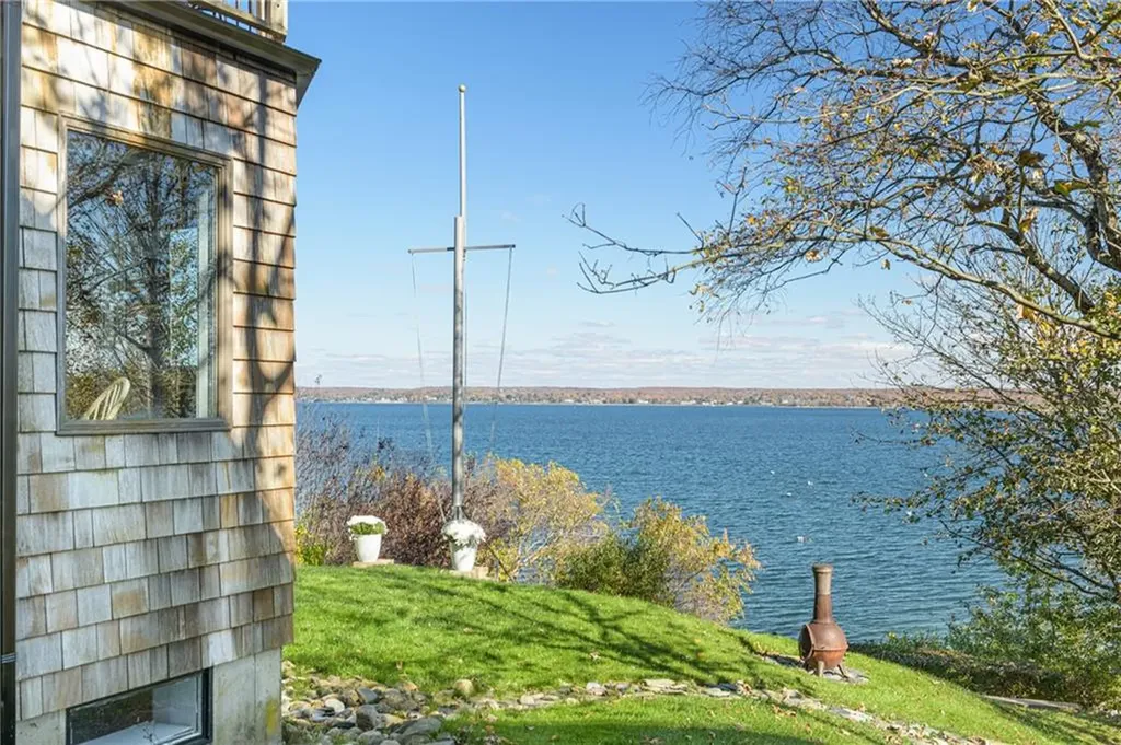 77 William Street Portsmouth RI 02871