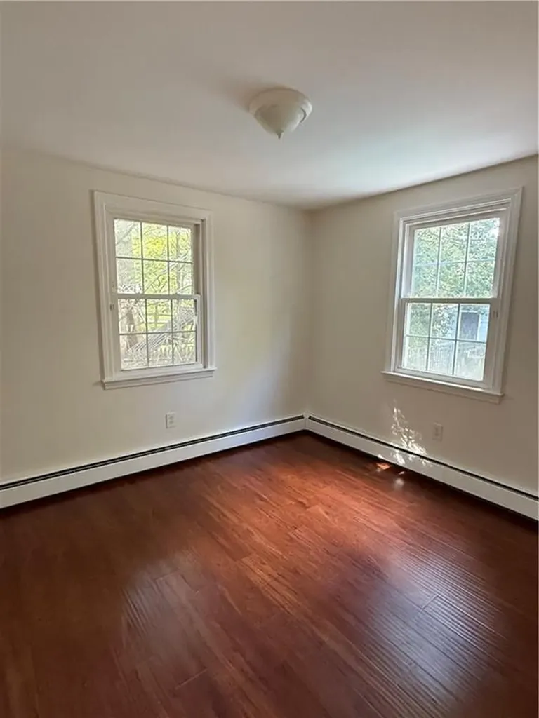 40 Meredith Drive Cranston RI 02920