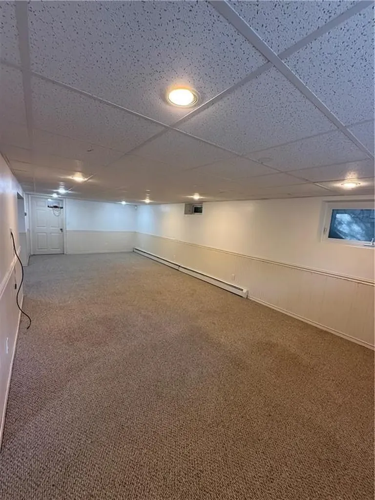 40 Meredith Drive Cranston RI 02920