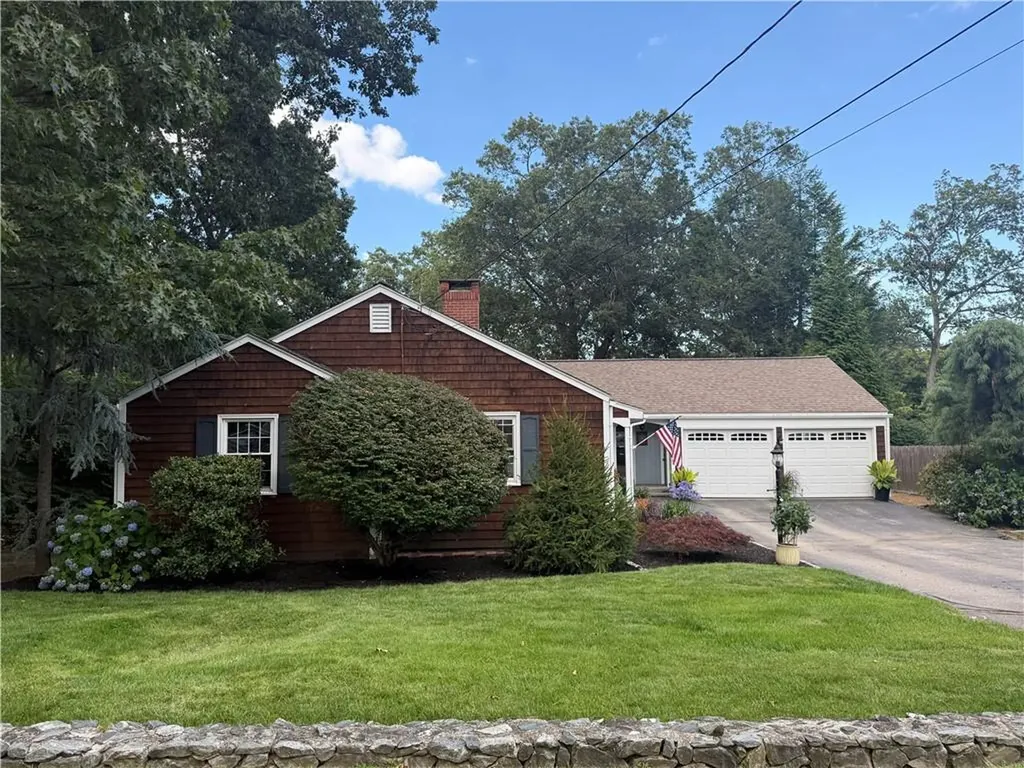40 Meredith Drive Cranston RI 02920