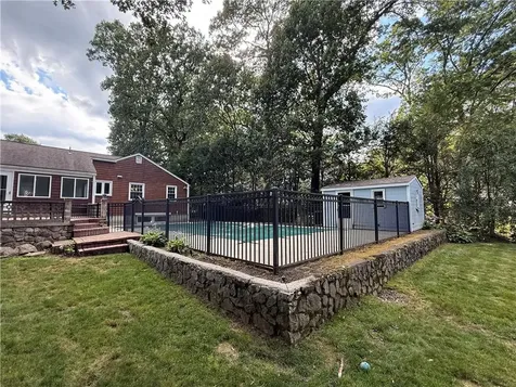 40 Meredith Drive Cranston RI 02920