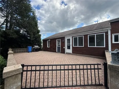 40 Meredith Drive Cranston RI 02920