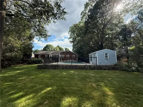 40 Meredith Drive Cranston RI 02920