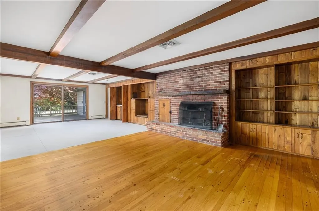 515 Wakefield Street West Warwick RI 02893