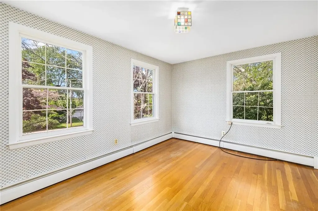 515 Wakefield Street West Warwick RI 02893